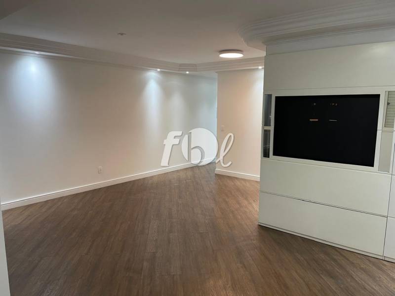 Apartamento para alugar na Rua CantagaloVila Gomes Cardim - 094320-11.jpeg